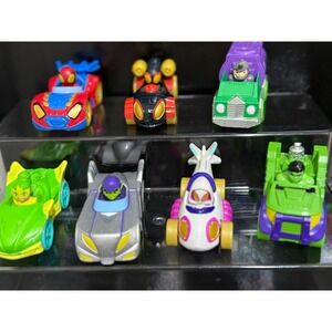 Marvel Super Hero Adventures Micro Racers Playset Lot 8 Vehicles
